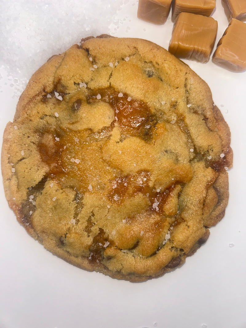 Golden Caramel Crunch Cookies